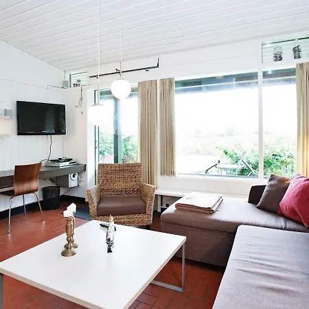 Holiday home Holiday Xcvi *