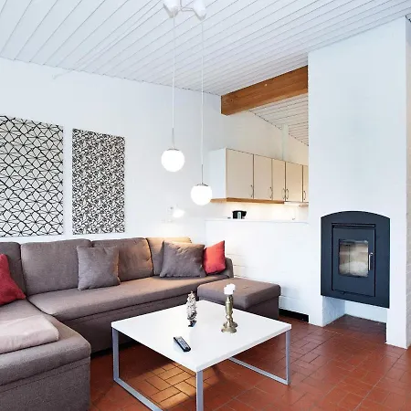 Holiday home Holiday Xcvi *